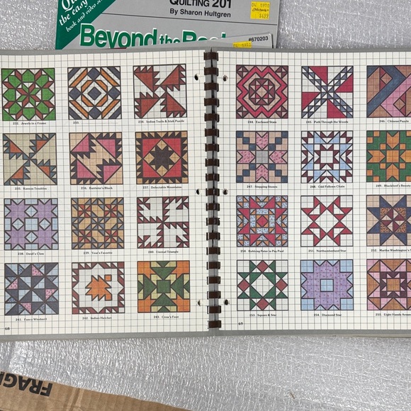 Quilting Pattern Book Collection - Picture 7 of 12